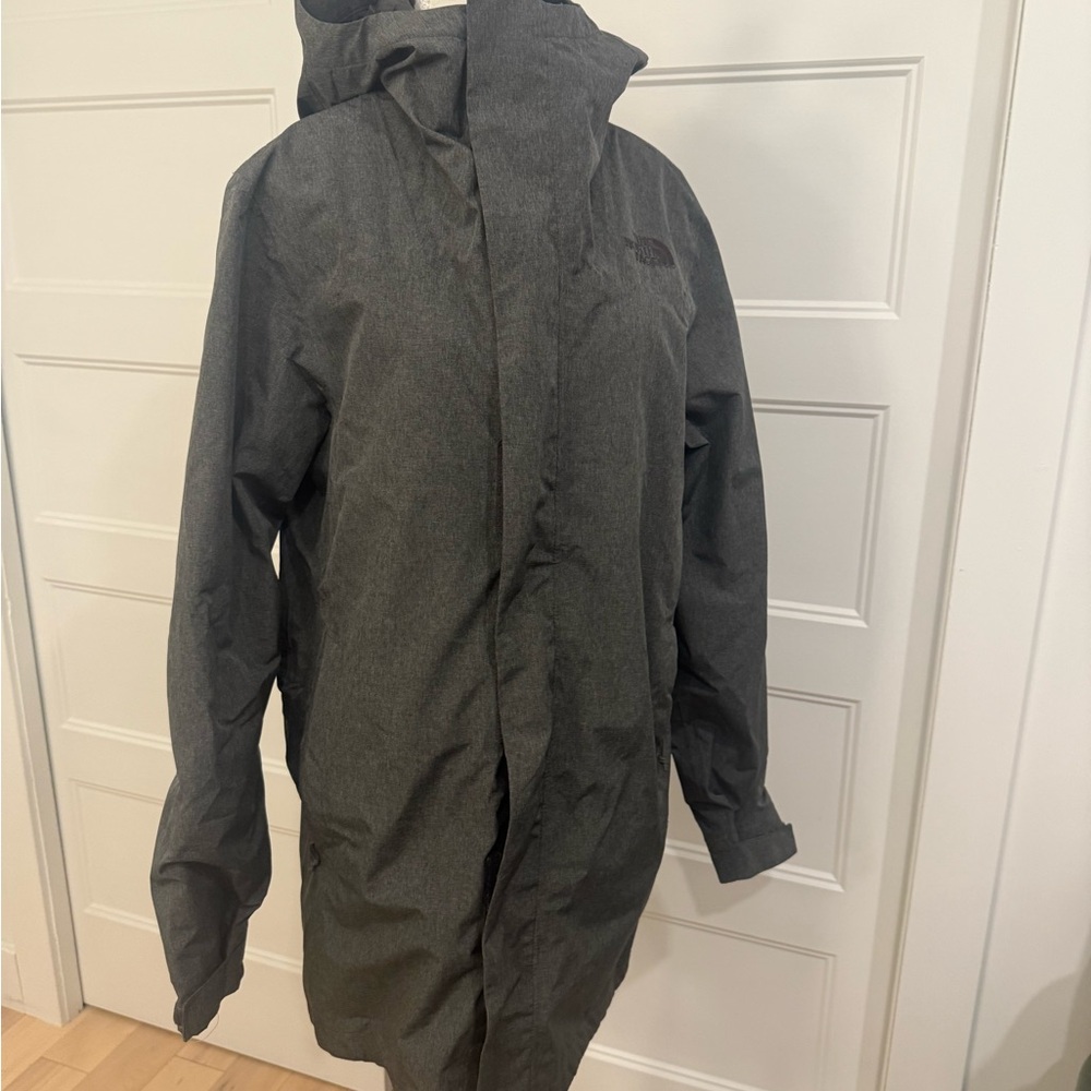 The North Face Men's Dark Gray Raincoat
